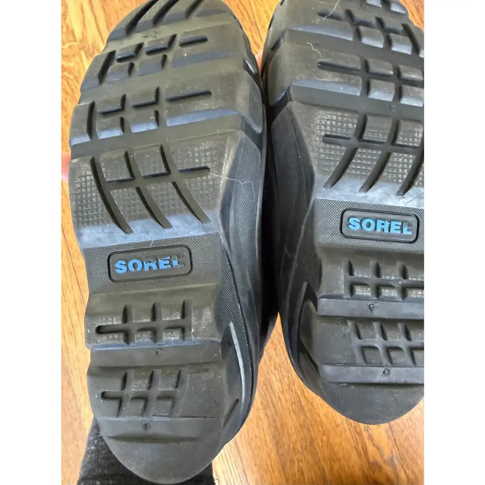 Sorel Boys' Blue and Black Winter Boots Size 5 Big Kid